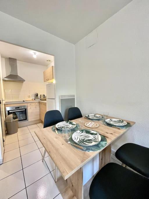Apartament Varsovia/Parking Privee/Calme Carcassonne Zewnętrze zdjęcie